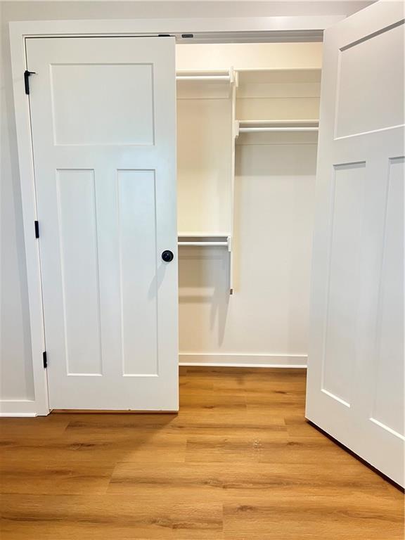 Building Photo - 550 Cosmos St