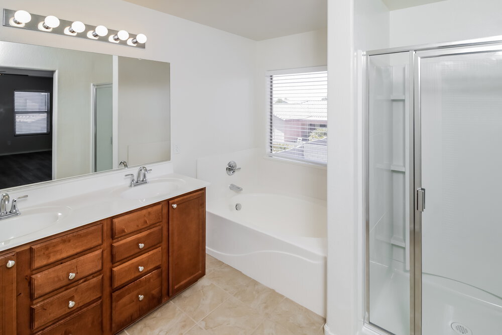 Building Photo - 45480 W Morning View Ln