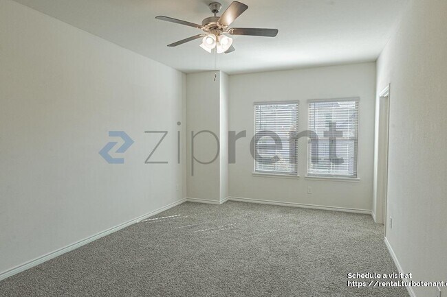 Building Photo - 2020 Saddle Wy