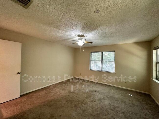 Building Photo - 8507 Bosque Blvd