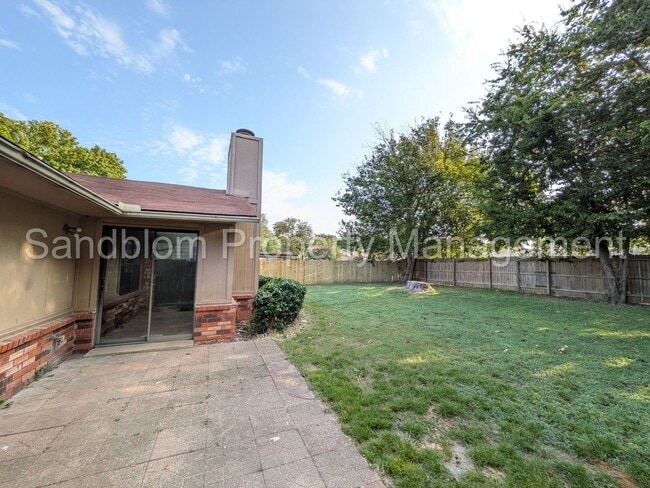 Building Photo - For Lease | Broken Arrow - Union Schools |...