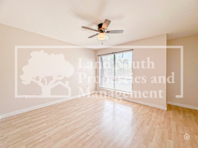 Building Photo - 1836 N Crystal Lake Dr