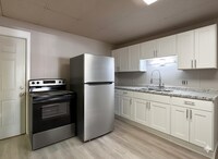 Building Photo - 416 High St