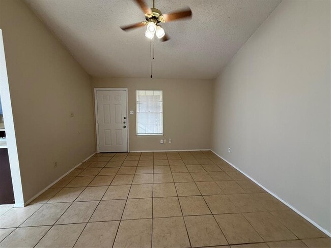 Building Photo - 7900 Ibis Cove