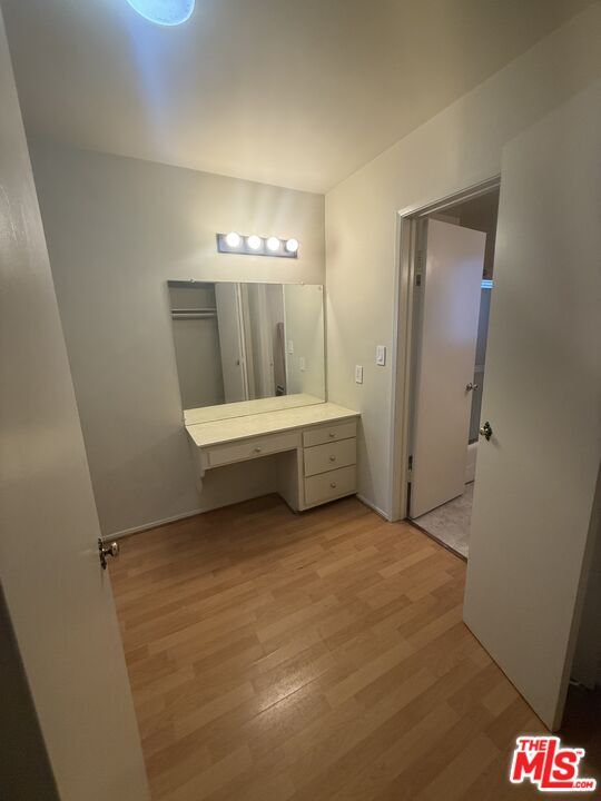 Building Photo - 1166 Amherst Ave