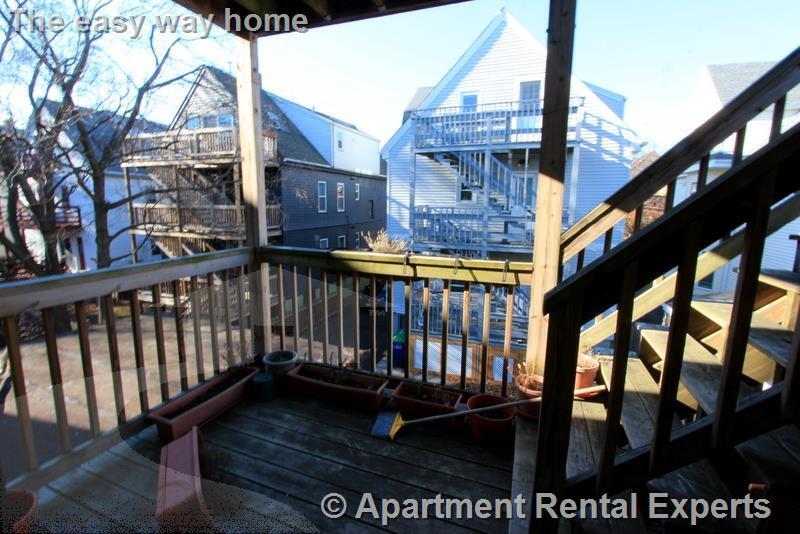 Building Photo - 92 Rogers Ave