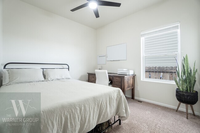 Building Photo - 10027 Seawolf Dr