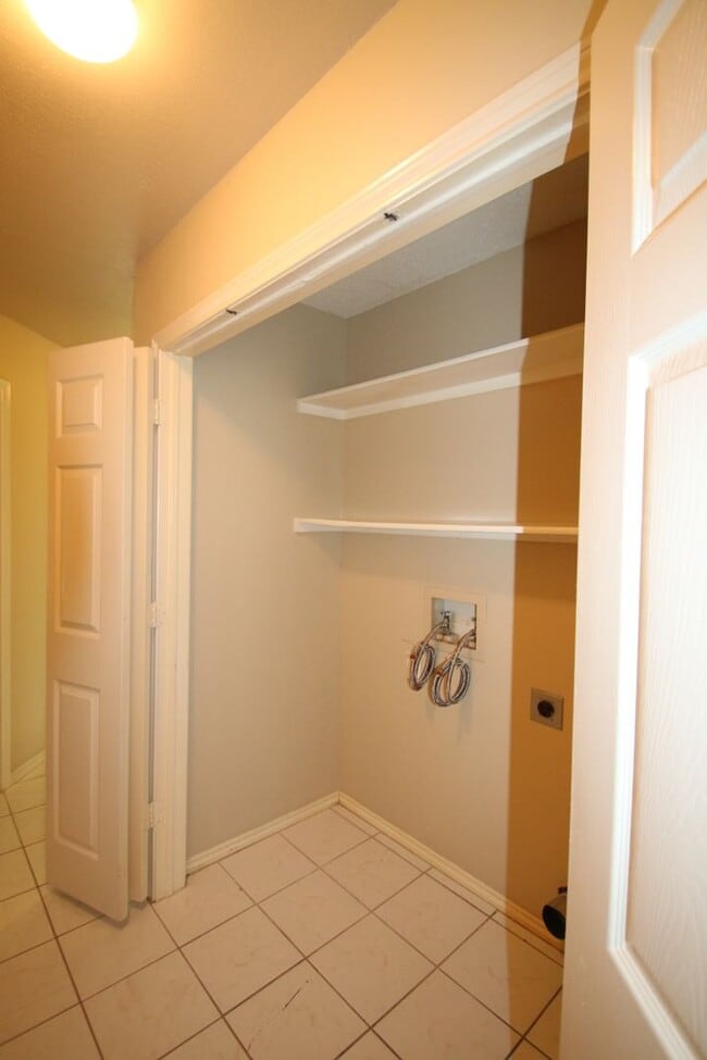 Building Photo - PICTURE PERFECT 3/2 Home in Superb Location in Highly Desirable Park Glen Neighborhood!(( Keller ...