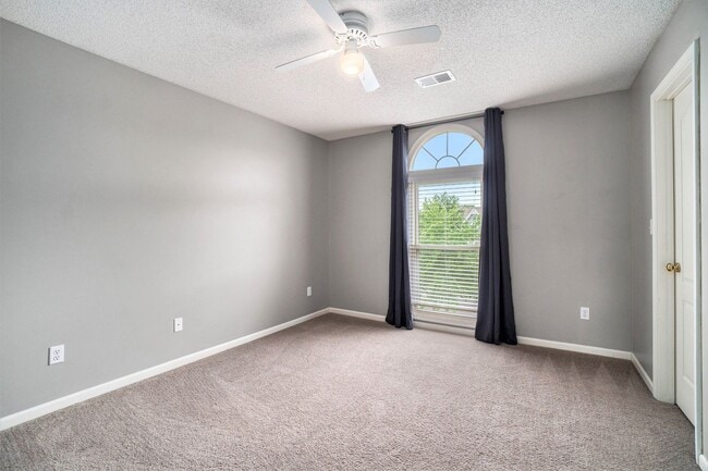 Building Photo - 4 Bed 3 Bath home in BlueValley