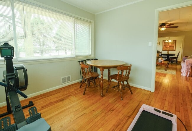 Building Photo - 51 S Main St