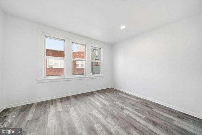 Building Photo - 1625 S Marston St