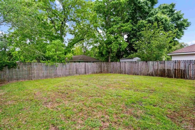 Building Photo - 8407 Jarmen Ln