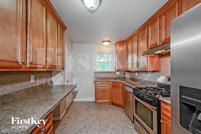 Building Photo - 2525 Dove Dr