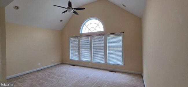 Building Photo - 22862 Quante Square