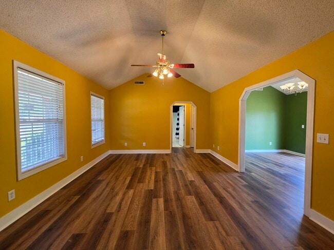 Building Photo - 2614 Trufield Dr