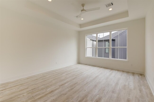 Building Photo - 2551 Judiway St