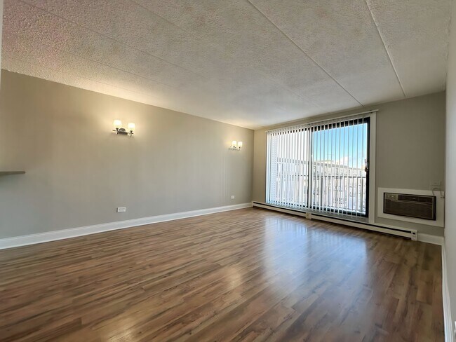 Building Photo - 9074 W Terrace Dr