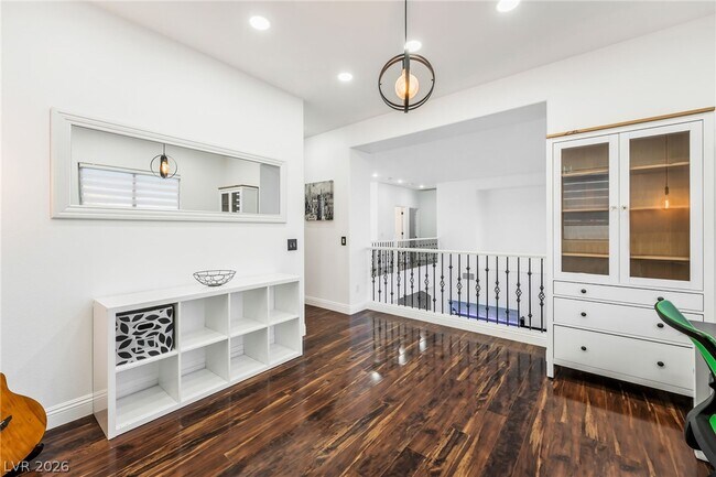 Building Photo - 10570 Eagle Nest St