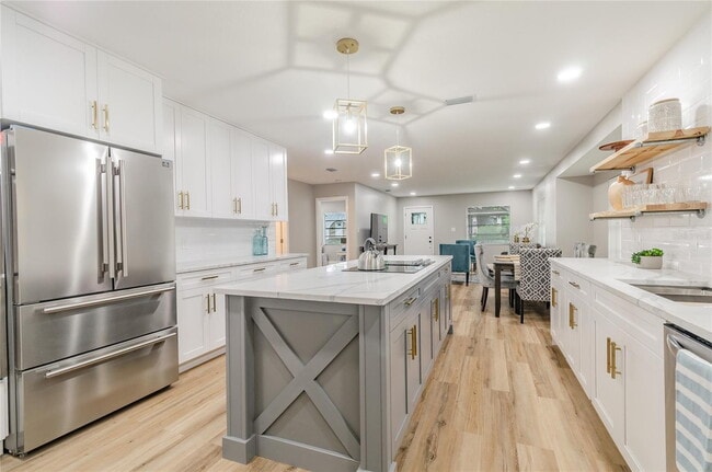 Building Photo - "Historic Seminole Heights 3-Bed, 2-Bath H...
