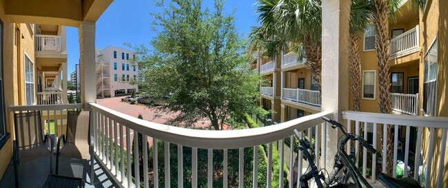 Building Photo - Great 1 Bedroom / 1 Bathroom Condo in Downtown Orlando!