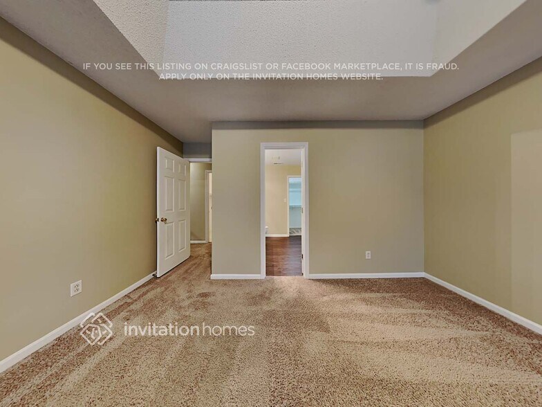 Building Photo - 145 Silver Birch Ln