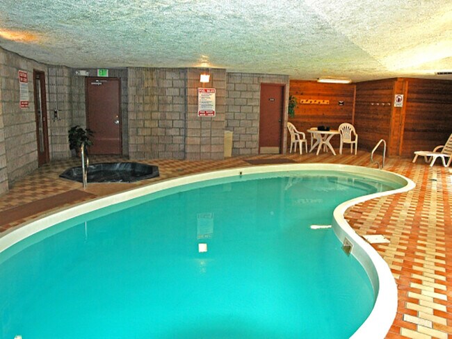 Building Photo - Winter Seasonal Rental- Marina Place 228