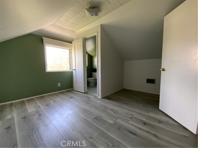 Building Photo - 122 E Linda Vista Ave