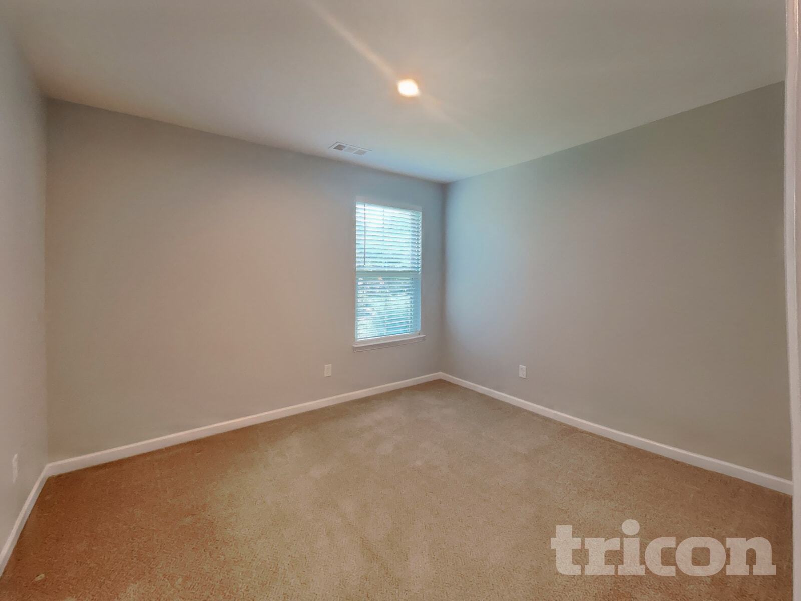 Building Photo - 306 Heroit Ct