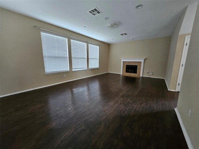 Building Photo - 11109 Persimmon Gap Dr