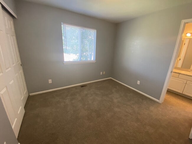 Building Photo - Beautiful 4 Home In Cottonwood area of Parker