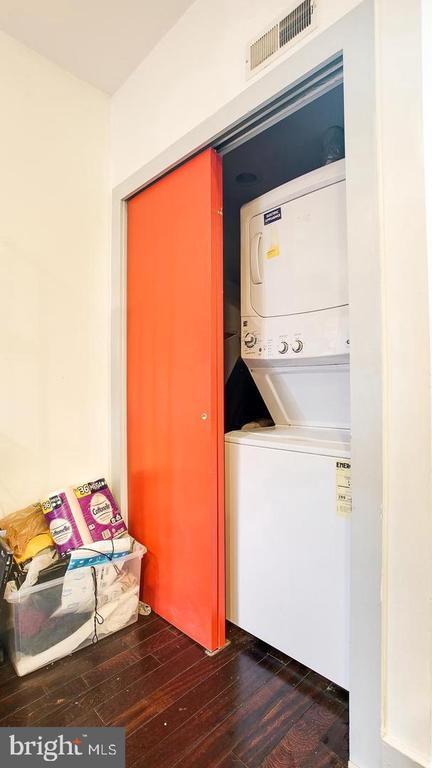 Building Photo - 1902 N 17th St