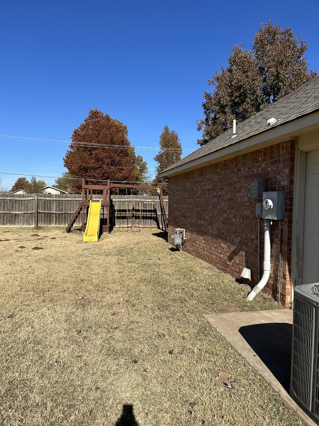 Building Photo - 4616 Alpine Pl