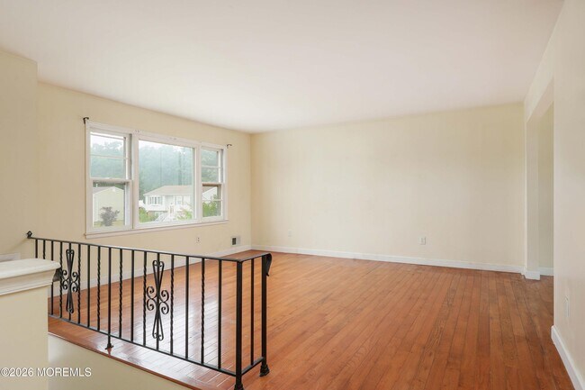 Building Photo - 17 Wisteria Pl