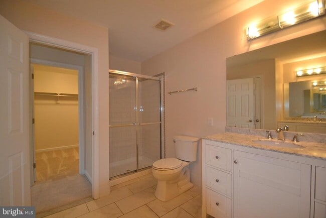 Building Photo - 105 Bolton Ct