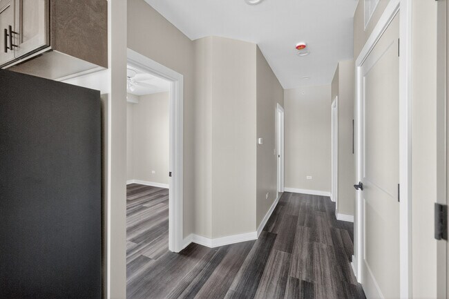 Building Photo - 1430 DeKalb Ave