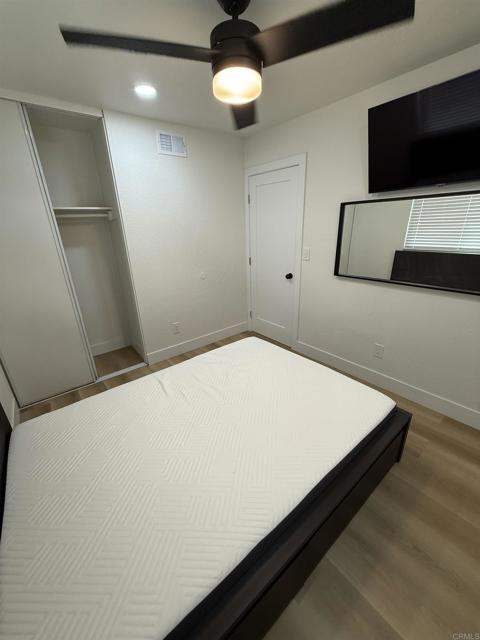 Building Photo - 817 Saugerties Ave