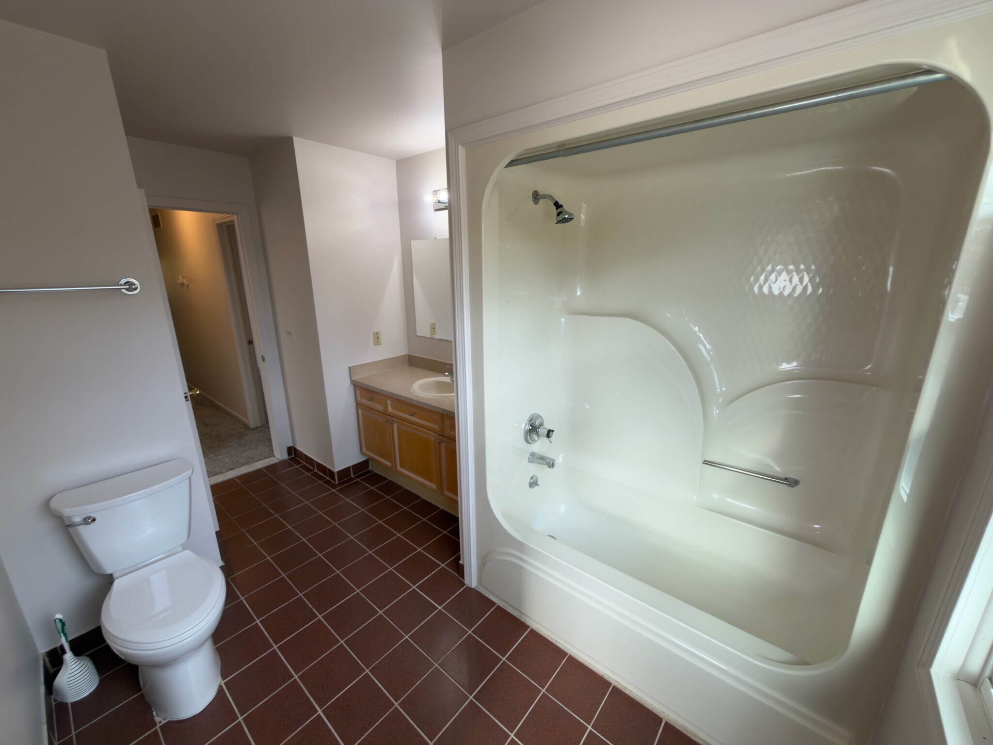 Building Photo - 846 Beaconsfield Ave