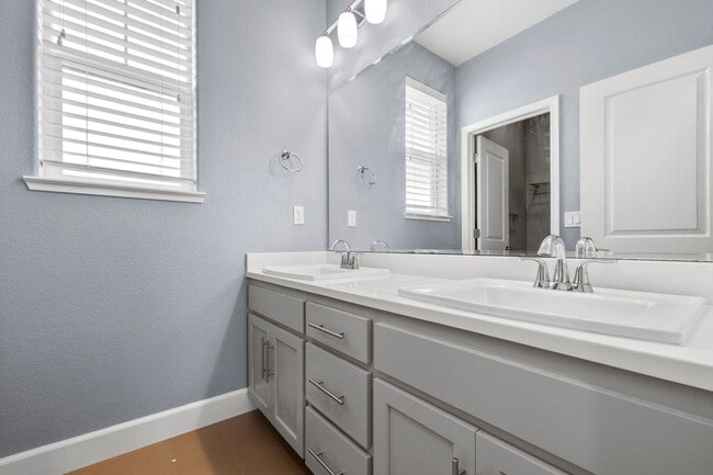 Building Photo - Stunning 4 Bedroom in the Dunes - Available for showings March 2nd