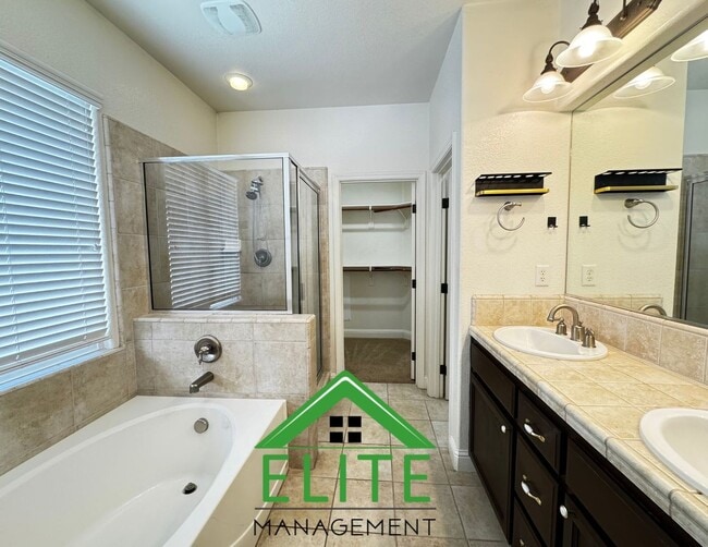Building Photo - Charming 3-Bedroom Home in Rancho Cordova’...