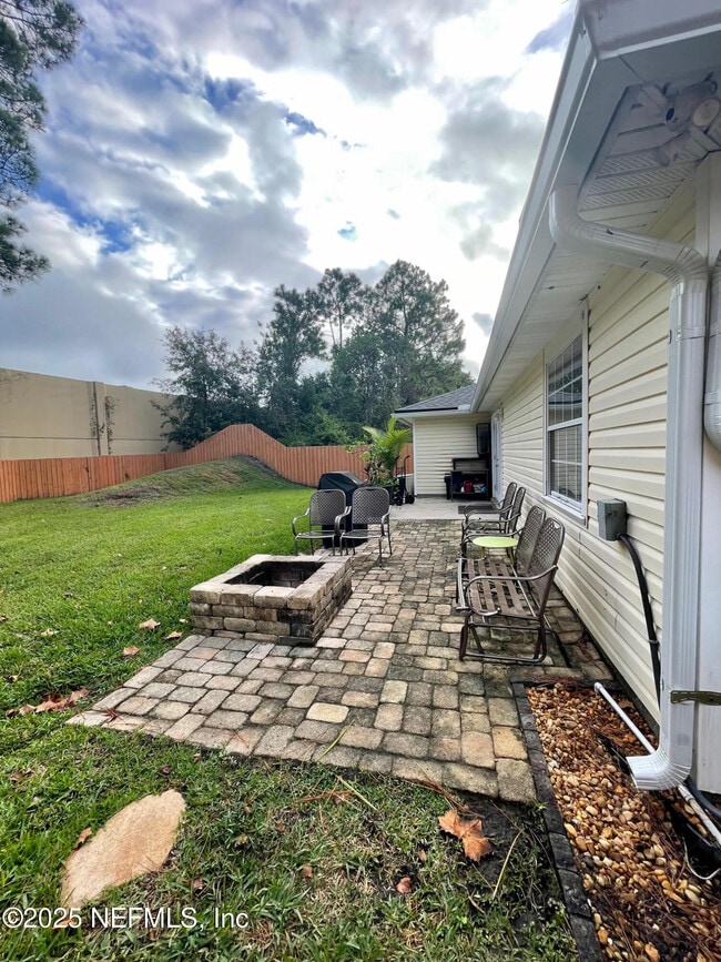 Building Photo - 3663 Carol Ann Ln