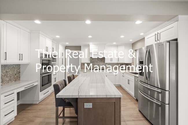 Building Photo - 2983 Flanagan Dr