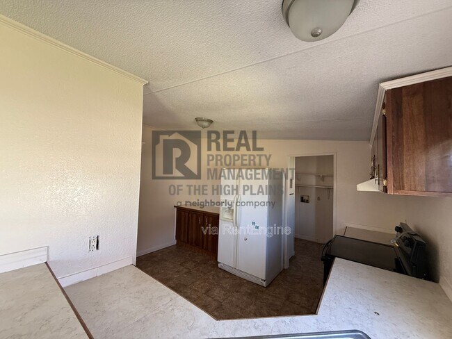 Building Photo - 7900 Upton Rd