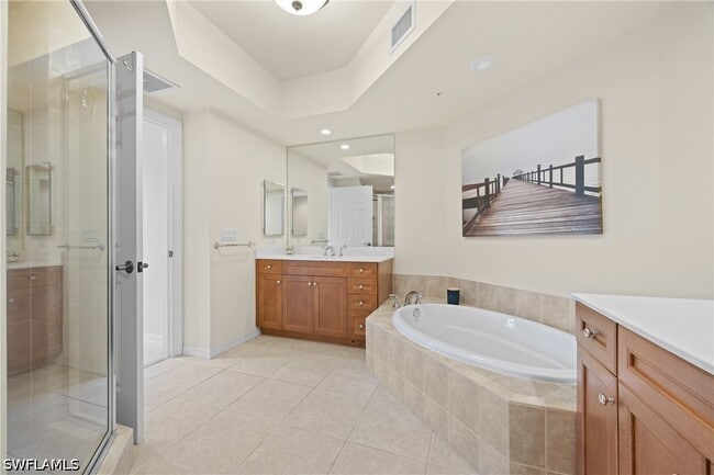 Building Photo - 1065 Borghese Ln