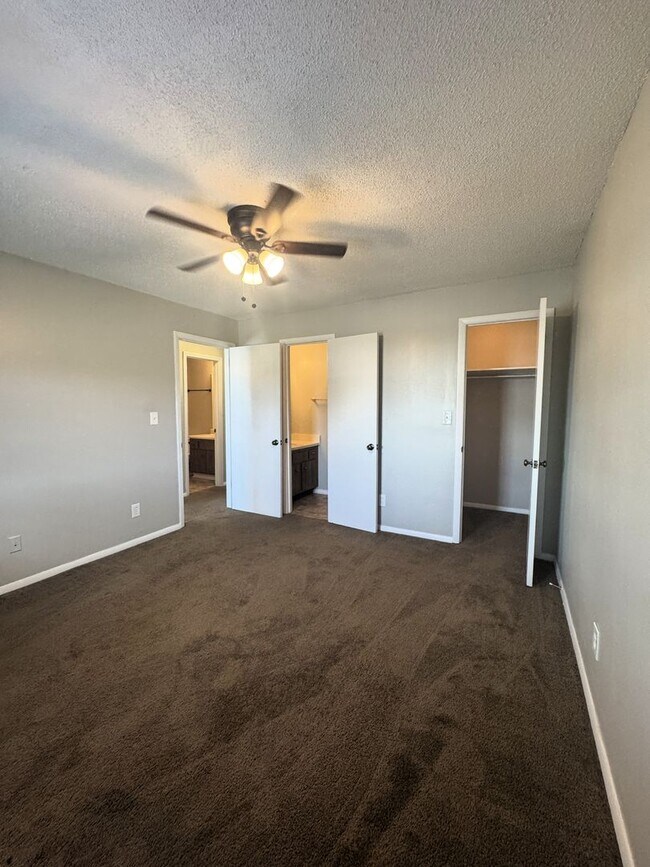 Building Photo - Available For Immediate Move-In!
