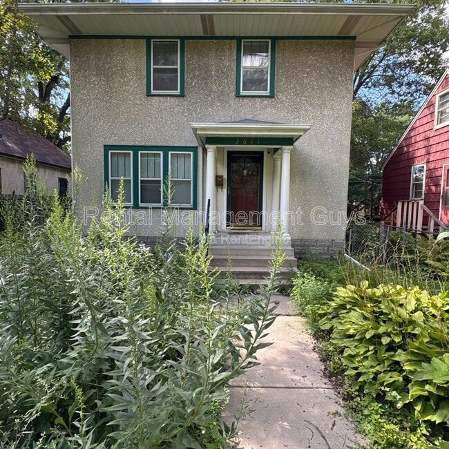 Building Photo - 3611 N Sheridan Ave