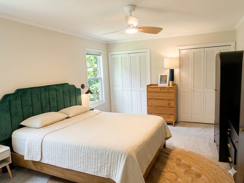 Building Photo - 3293 Devaughn Dr