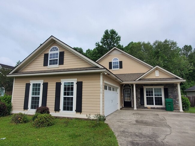Primary Photo - Stunning 3-Bedroom Home in the Heart of Ge...