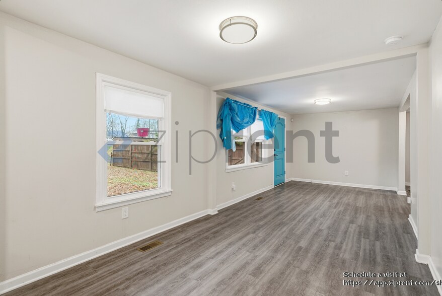 Building Photo - 2283 Noahs Ark Rd