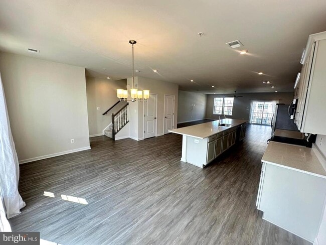 Building Photo - 3727 Silver View Ln