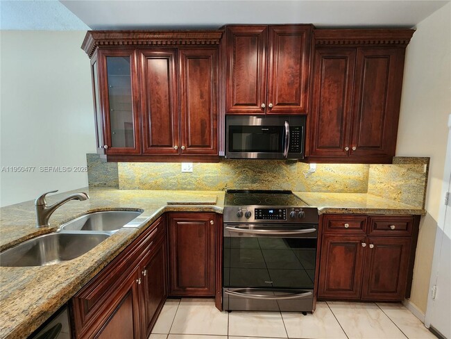 Building Photo - 1600 S Ocean Dr